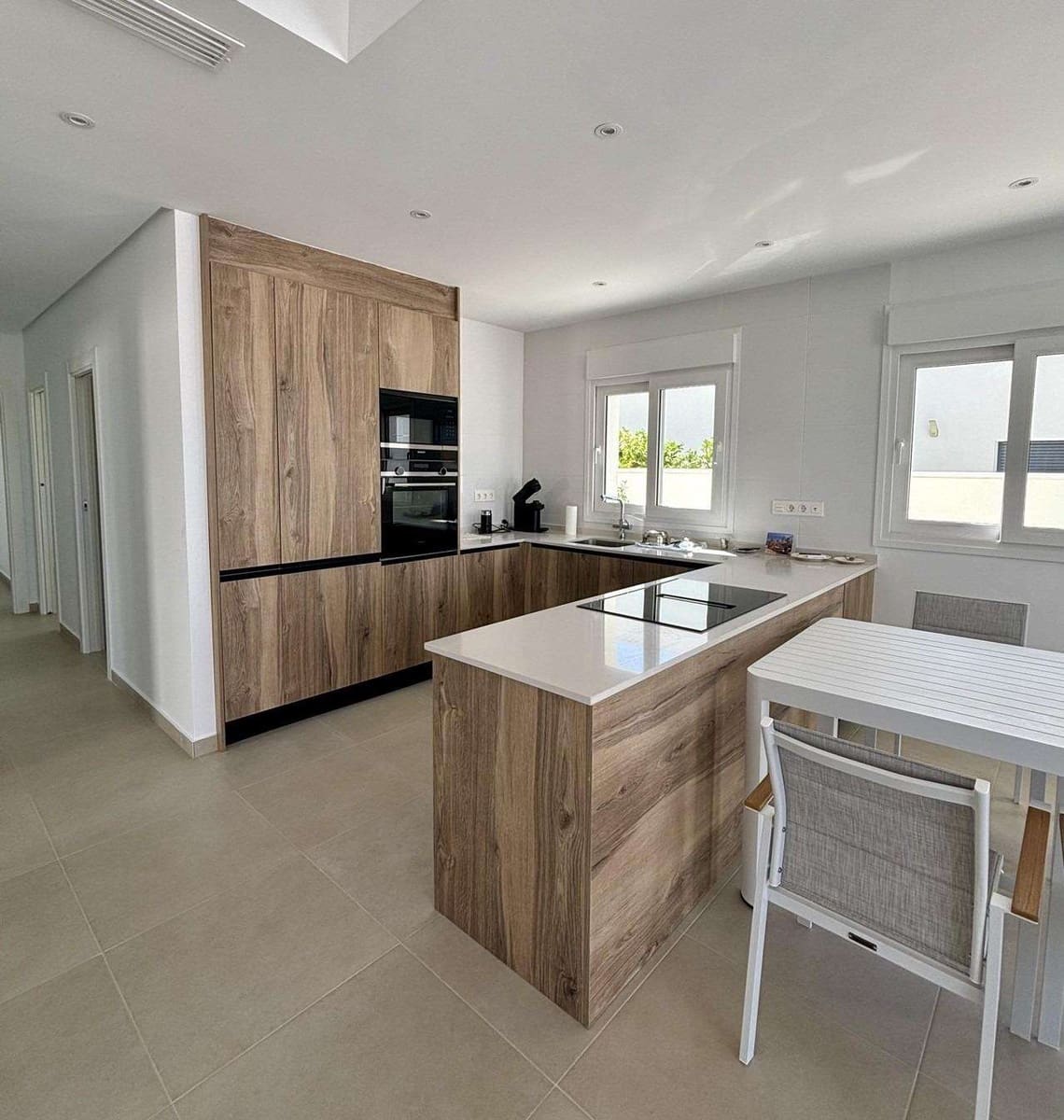 3 bedroom Villa for sale in Benijofar with pool - € 478,732 (Ref: 9332536)