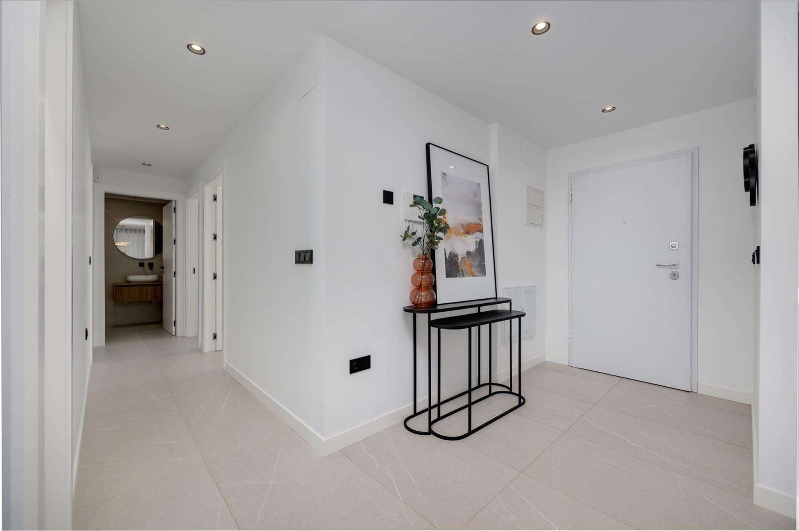 Chalet de 3 habitaciones en Torrevieja en venta con piscina - 595.000 € (Ref: 9332547)