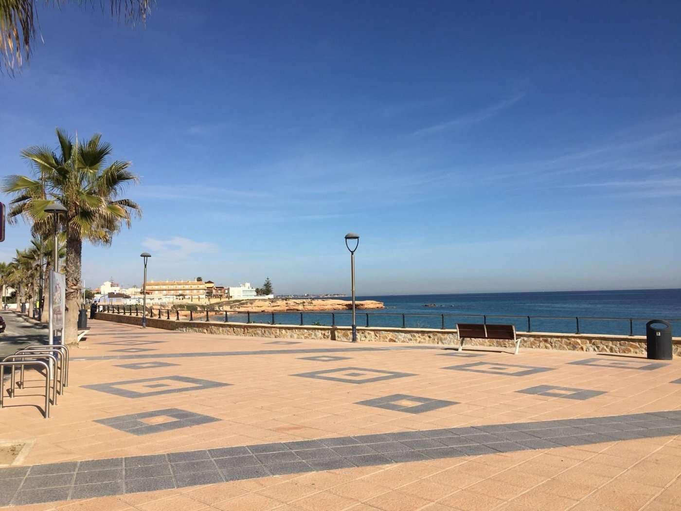 Pareado de 3 habitaciones en Pilar de la Horadada en venta con piscina - 379.900 € (Ref: 9332623)