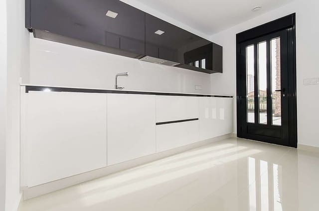 4 bedroom Villa for sale in Campoamor, Orihuela with pool - € 995,000 (Ref: 9332635)