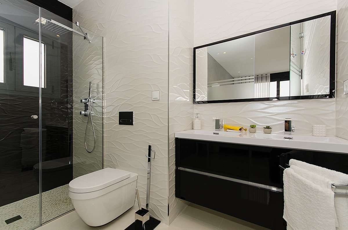 4 quarto Moradia para venda em Campoamor com piscina - 995 000 € (Ref: 9332635)