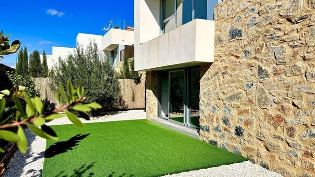 4 slaapkamer Villa te koop in Algorfa met zwembad garage - € 709.000 (Ref: 9377693)