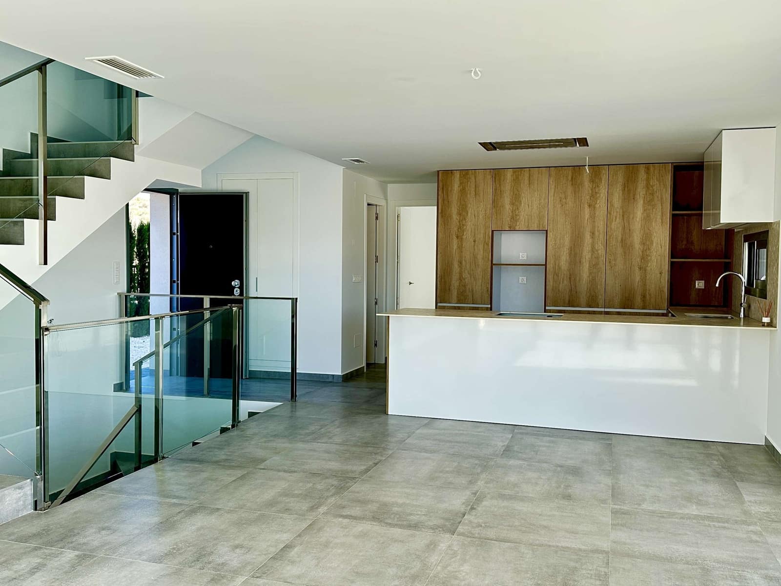 Chalet de 4 habitaciones en Algorfa en venta con piscina garaje - 659.000 € (Ref: 9381999)