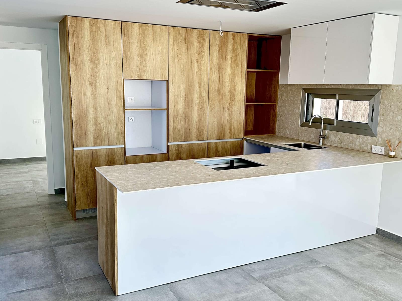 Chalet de 4 habitaciones en Algorfa en venta con piscina garaje - 659.000 € (Ref: 9381999)