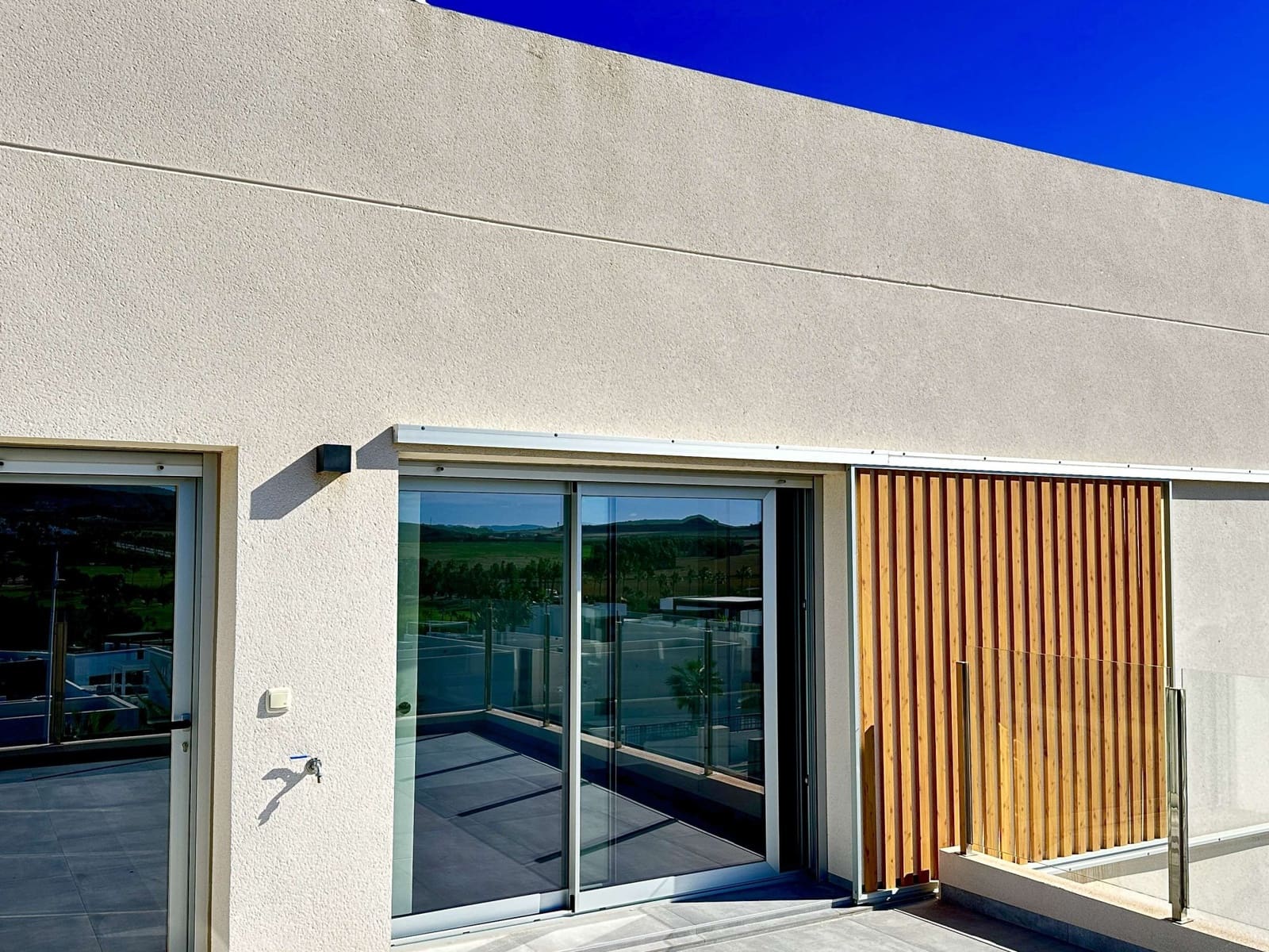 4 bedroom Villa for sale in Algorfa with pool garage - € 659,000 (Ref: 9381999)