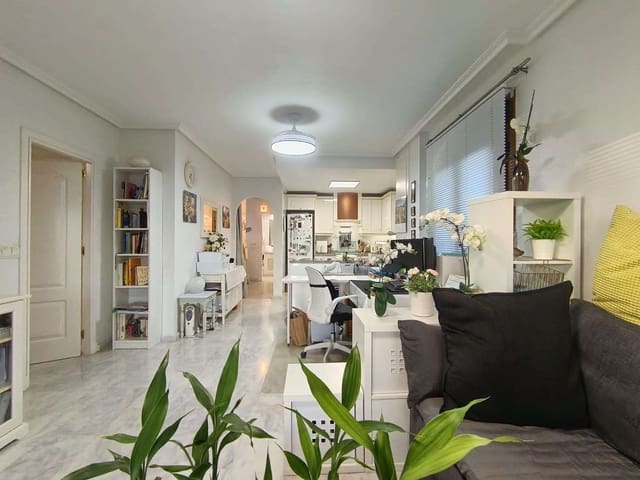 Apartamento de 2 habitaciones en Villamartin, Orihuela en venta con piscina garaje - 179.999 € (Ref: 9388180)