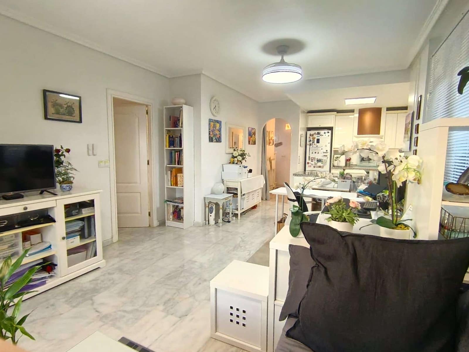 2 chambre Appartement à vendre à Villamartin avec piscine garage - 179 999 € (Ref: 9388180)