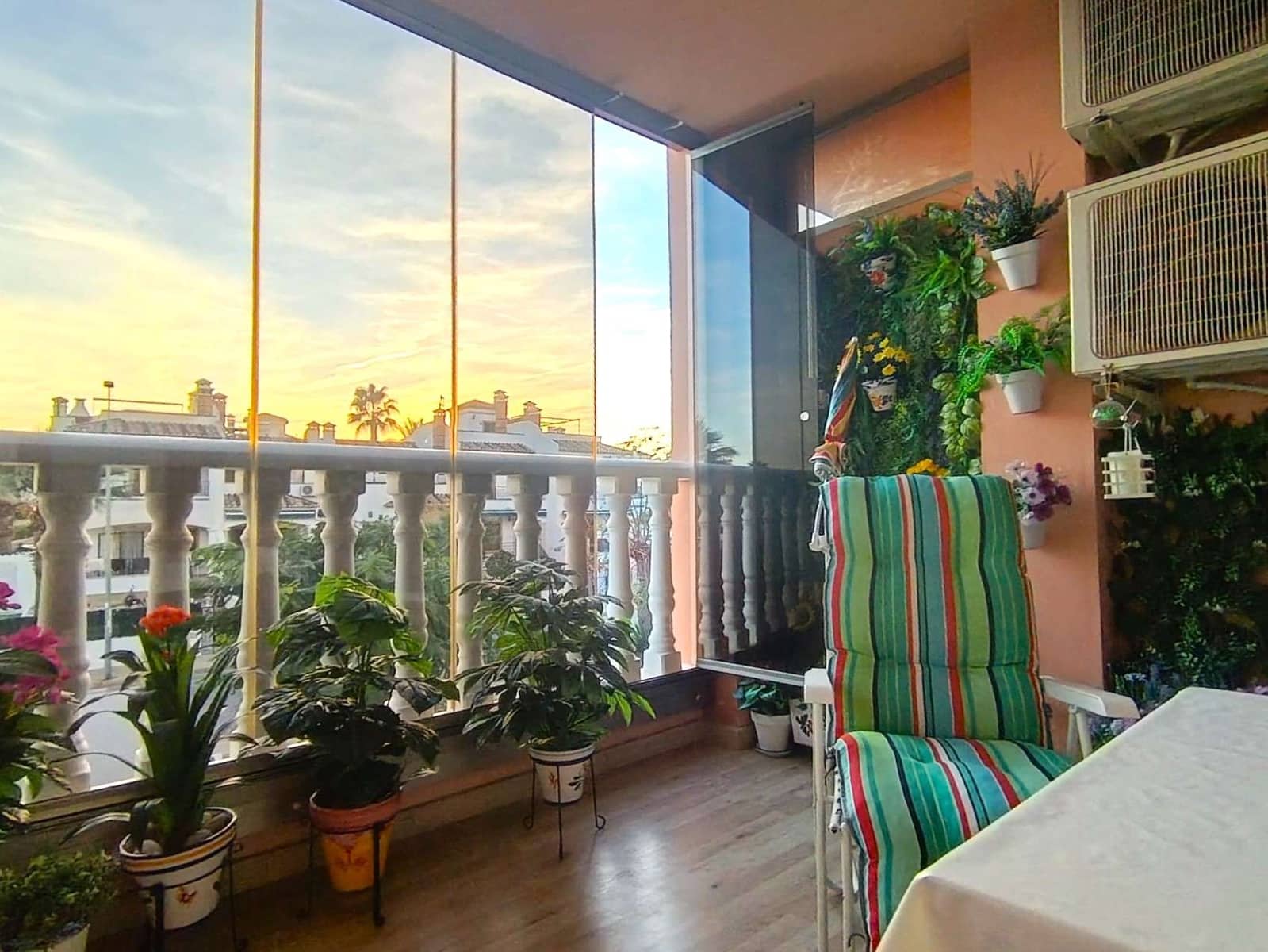 2 chambre Appartement à vendre à Villamartin avec piscine garage - 179 999 € (Ref: 9388180)