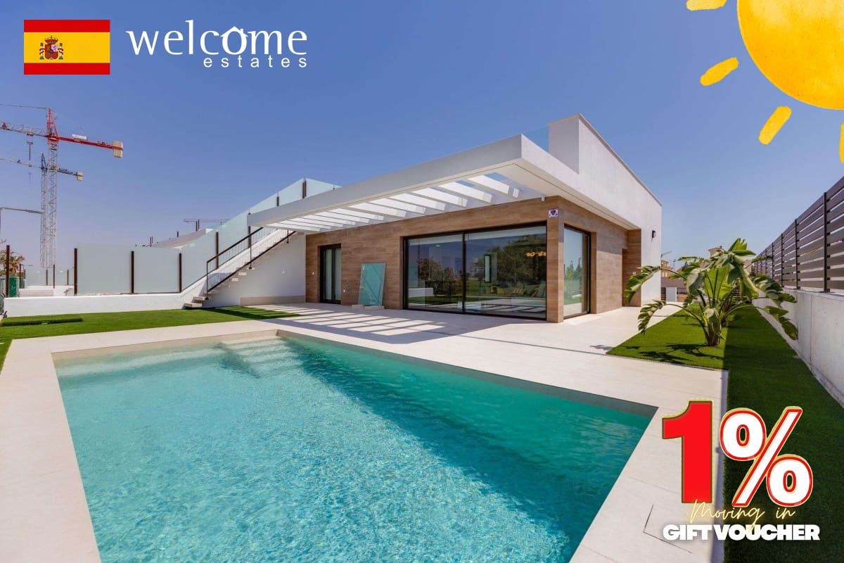 3 slaapkamer Villa te koop in Los Alcazares met zwembad - € 695.000 (Ref: 9388674)