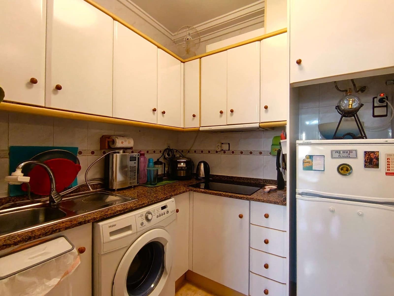 2 bedroom Apartment for sale in Torrevieja with pool - € 149,995 (Ref: 9421541)