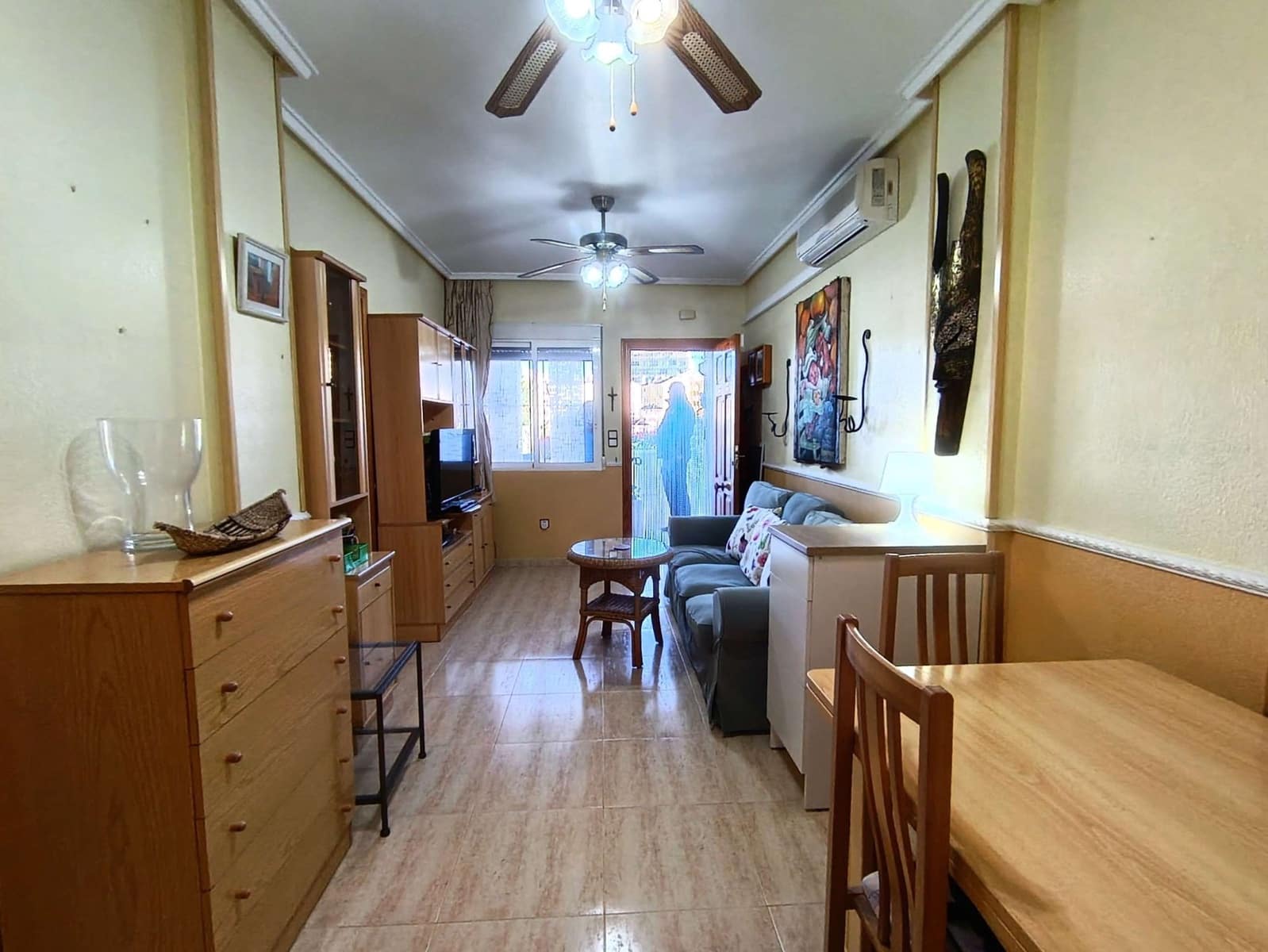 2 bedroom Apartment for sale in Torrevieja with pool - € 149,995 (Ref: 9421541)