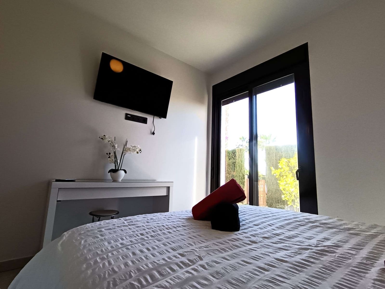 2 bedroom Apartment for sale in Algorfa with pool garage - € 245,000 (Ref: 9428140)