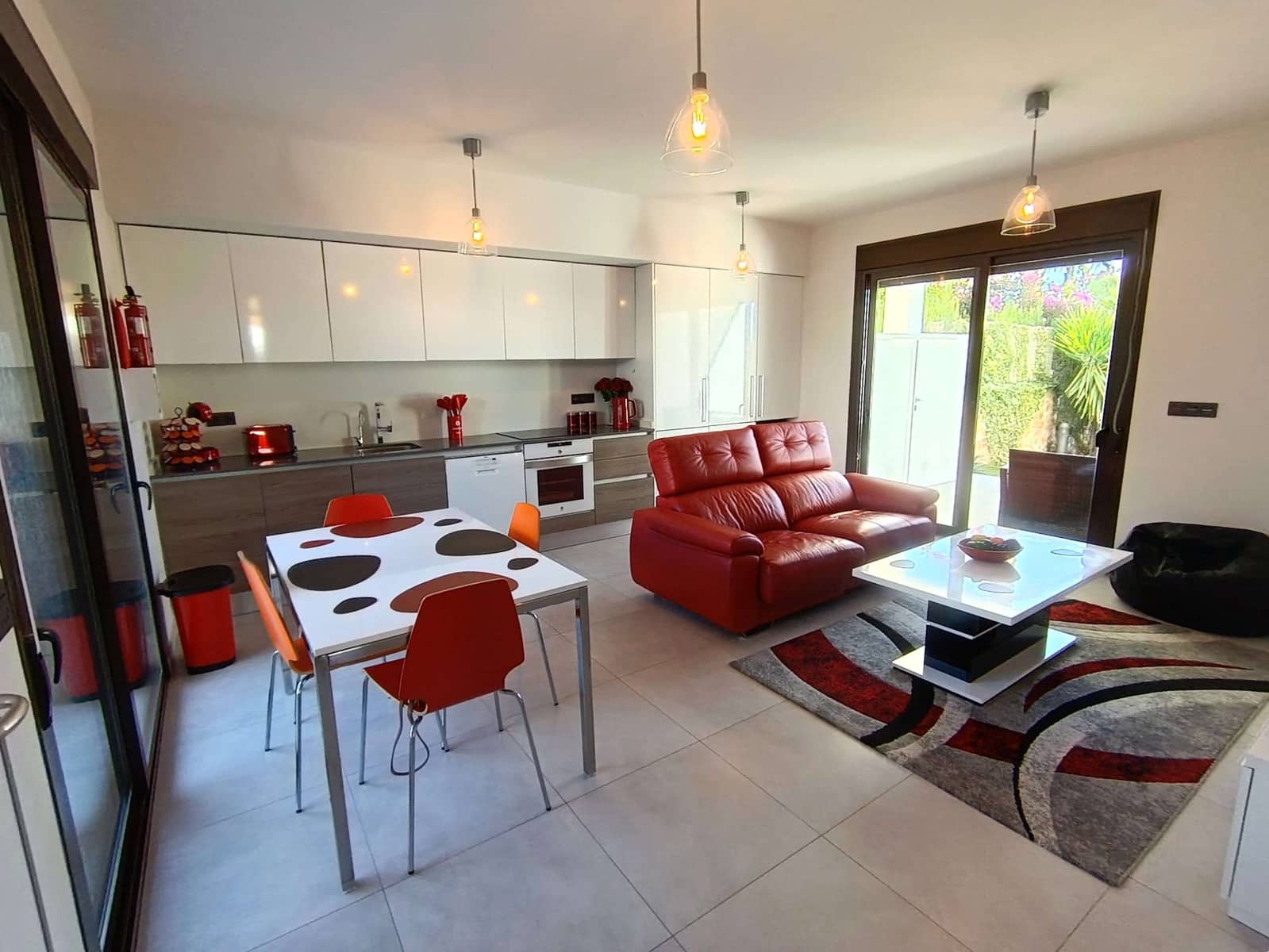 2 bedroom Apartment for sale in Algorfa with pool garage - € 245,000 (Ref: 9428140)