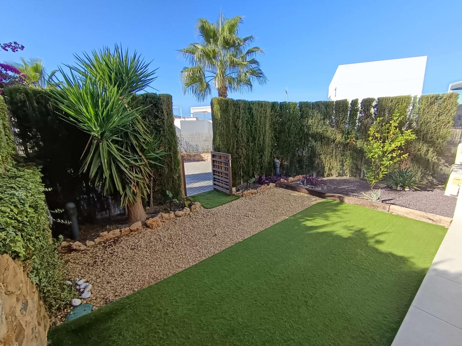 2 bedroom Apartment for sale in Algorfa with pool garage - € 245,000 (Ref: 9428140)