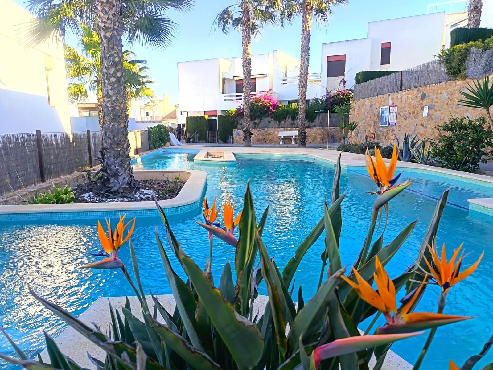 2 bedroom Apartment for sale in Algorfa with pool garage - € 245,000 (Ref: 9428140)