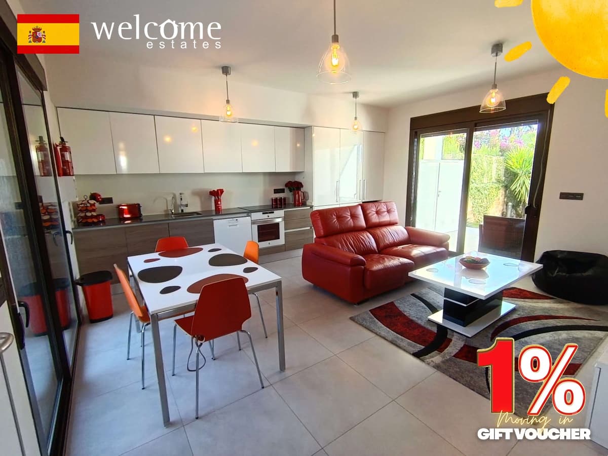 2 bedroom Apartment for sale in Algorfa with pool garage - € 245,000 (Ref: 9428140)