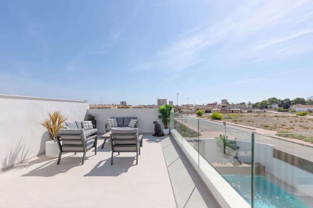 Chalet de 3 habitaciones en Ciudad, San Javier en venta con piscina garaje - 385.000 € (Ref: 9428780)