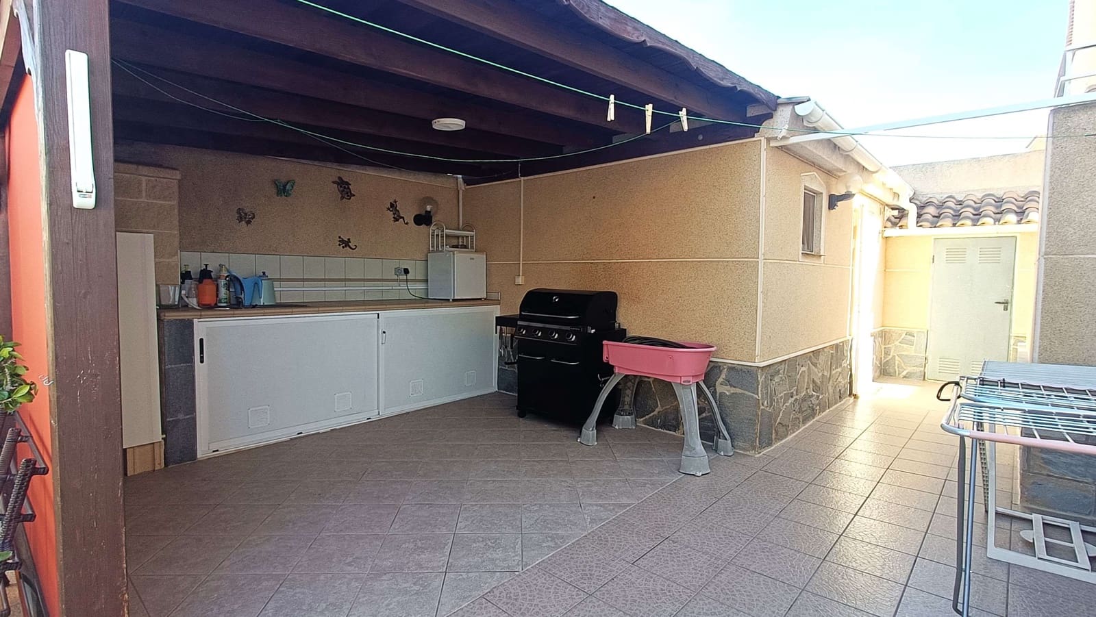 3 bedroom Villa for sale in La Siesta with pool - € 335,950 (Ref: 9511385)