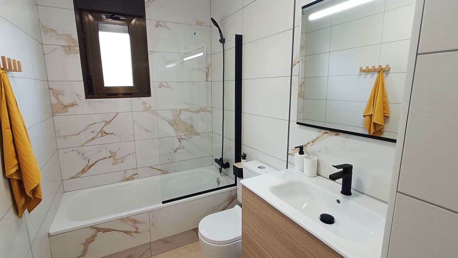 3 slaapkamer Huis te koop in San Miguel de Salinas met zwembad garage - € 229.000 (Ref: 9516327)