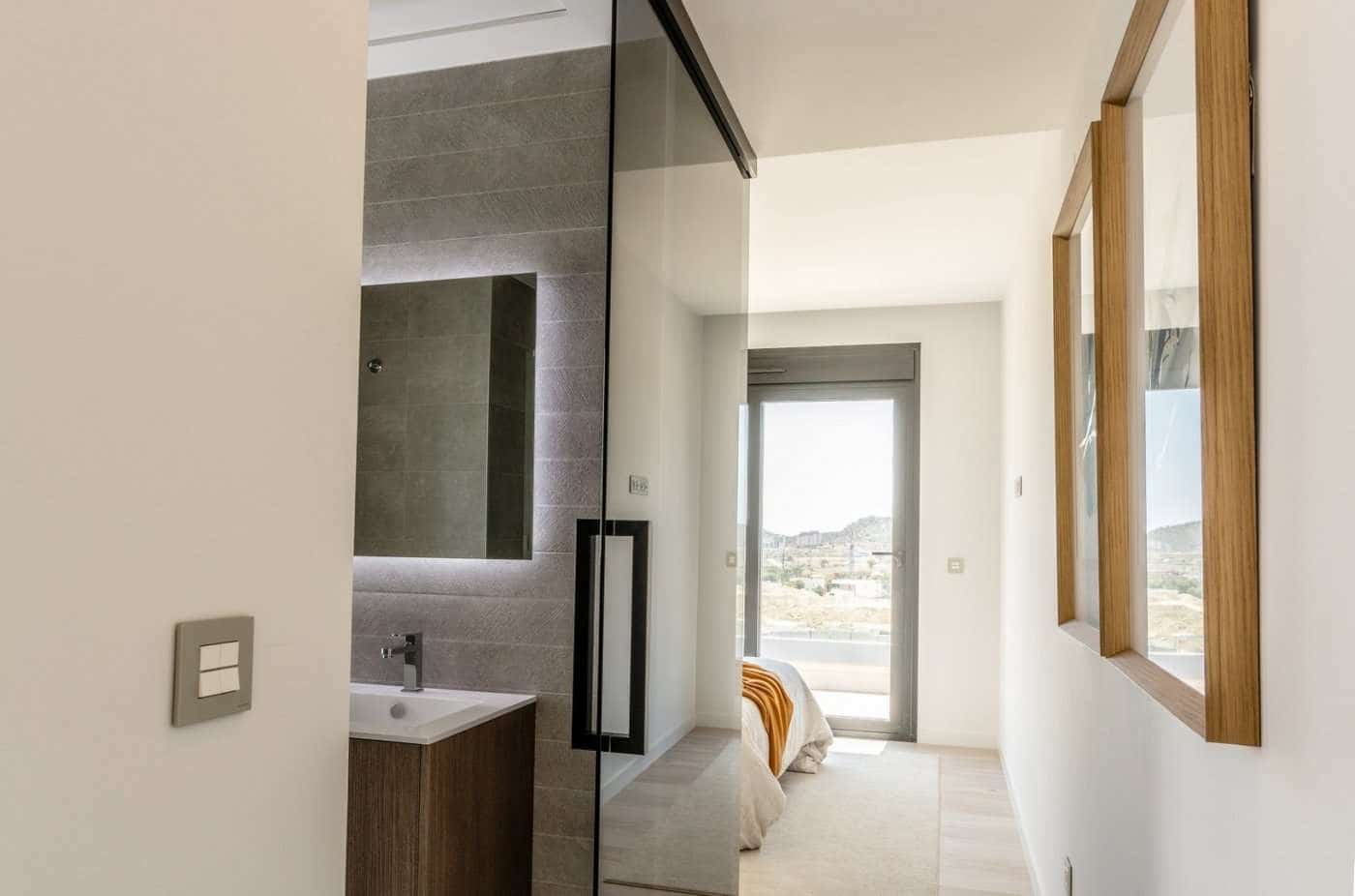 4 quarto Moradia para venda em Finestrat com piscina - 875 000 € (Ref: 9539536)