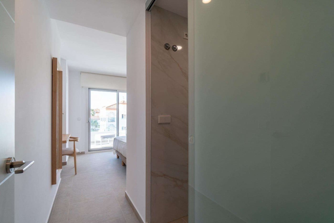 3 quarto Apartamento para venda em Playa Flamenca com piscina garagem - 625 000 € (Ref: 9548579)