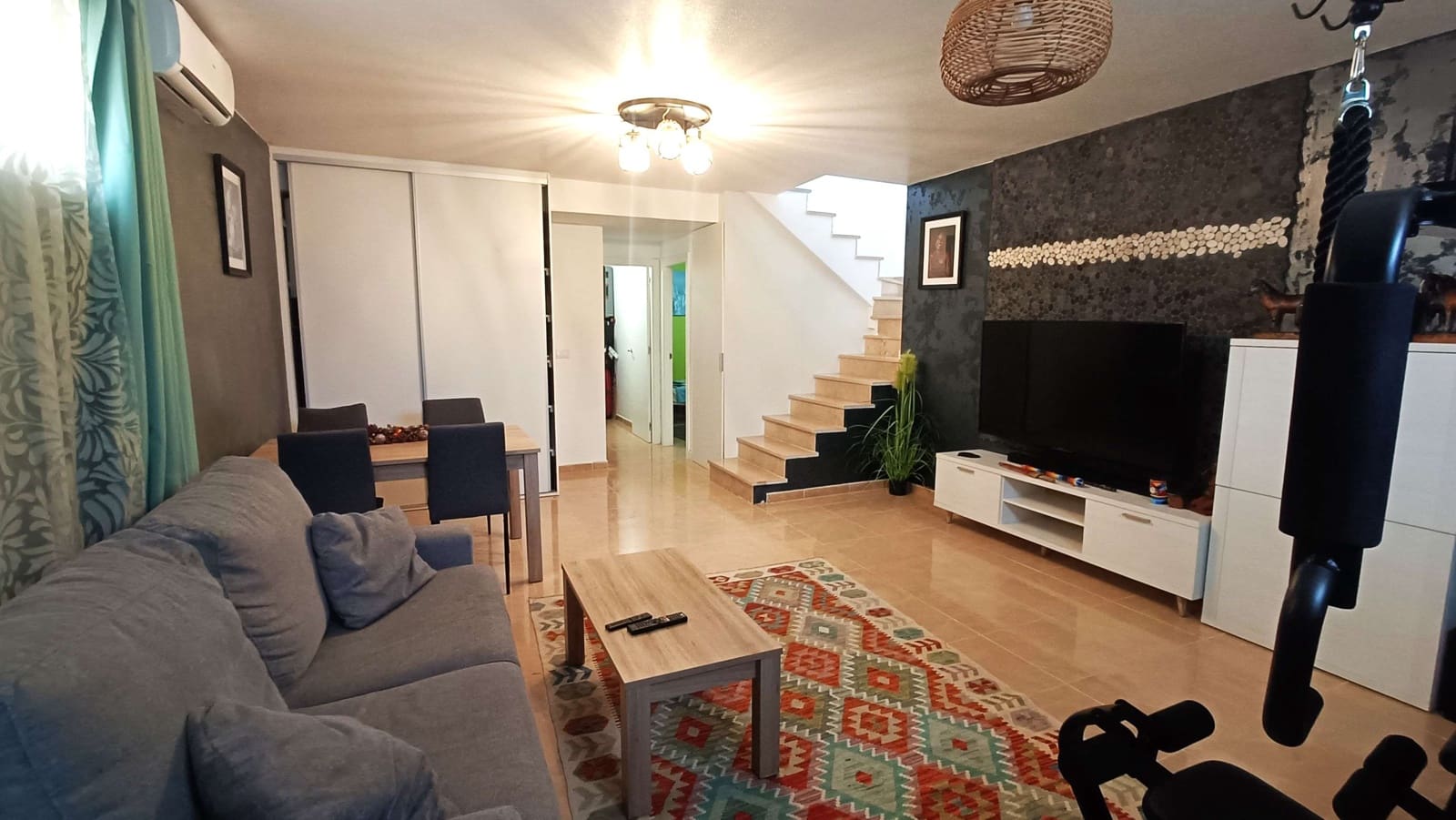 4 quarto Moradia para venda em San Miguel de Salinas com piscina garagem - 300 000 € (Ref: 9559457)