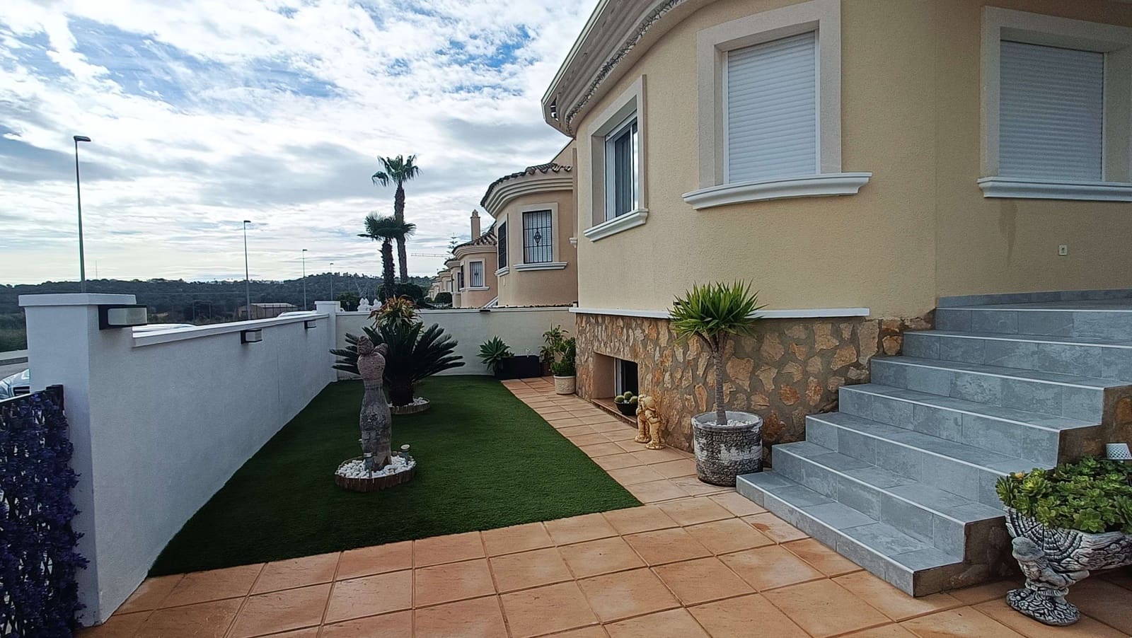 4 quarto Moradia para venda em San Miguel de Salinas com piscina garagem - 300 000 € (Ref: 9559457)