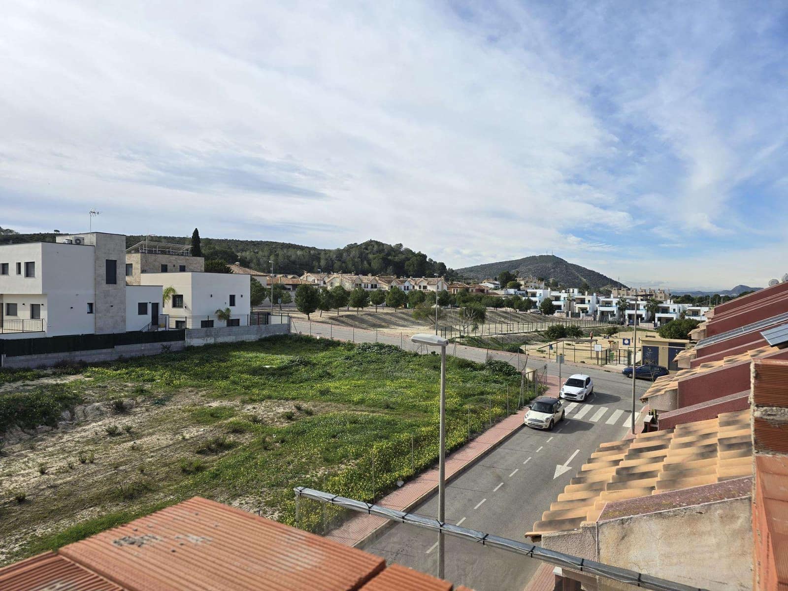 3 sypialnia Dom na sprzedaż w Bigastro z basenem garażem - 250 000 € (Ref: 9583151)