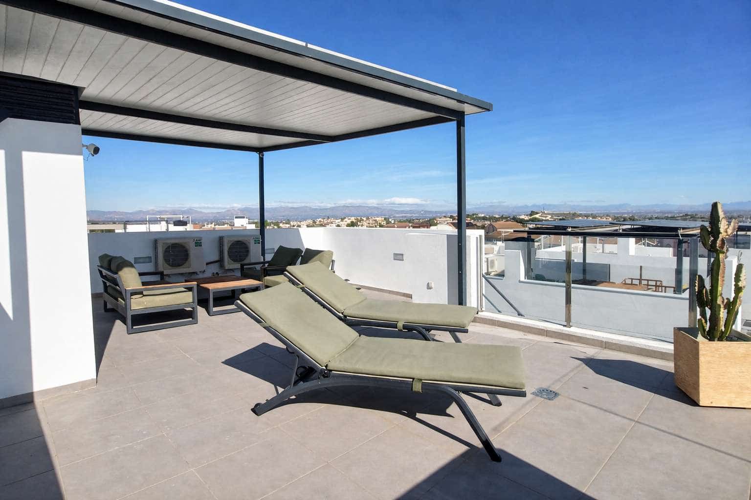 3 bedroom Villa for sale in Algorfa with pool garage - € 729,000 (Ref: 9618593)