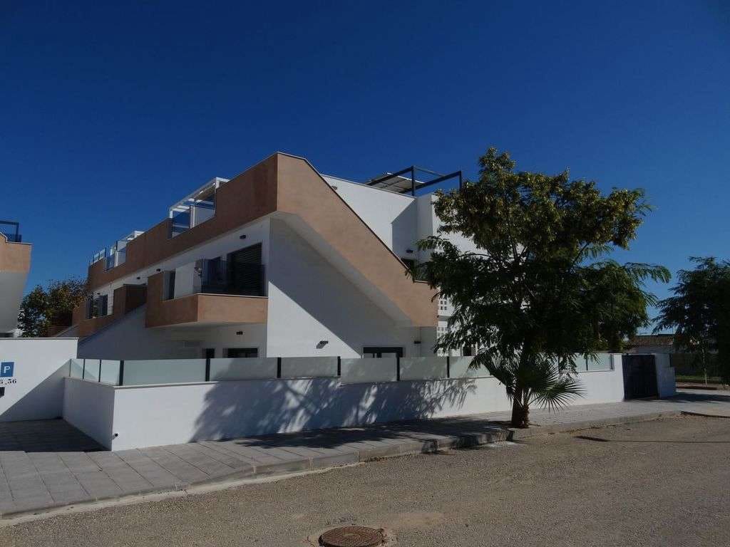 3 soverom Leilighet til salgs i Pilar de la Horadada med svømmebasseng garasje - € 325 000 (Ref: 9626468)