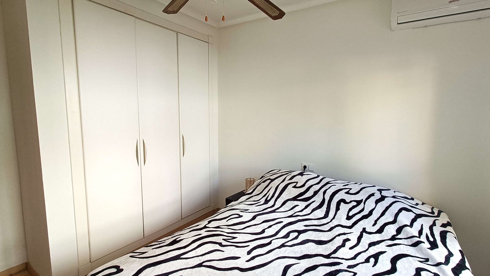 3 soverom Villa til salgs i Algorfa med svømmebasseng garasje - € 375 000 (Ref: 9642873)