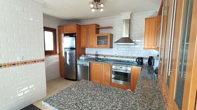 3 sovrum Villa till salu i Algorfa med pool garage - 375 000 € (Ref: 9642873)