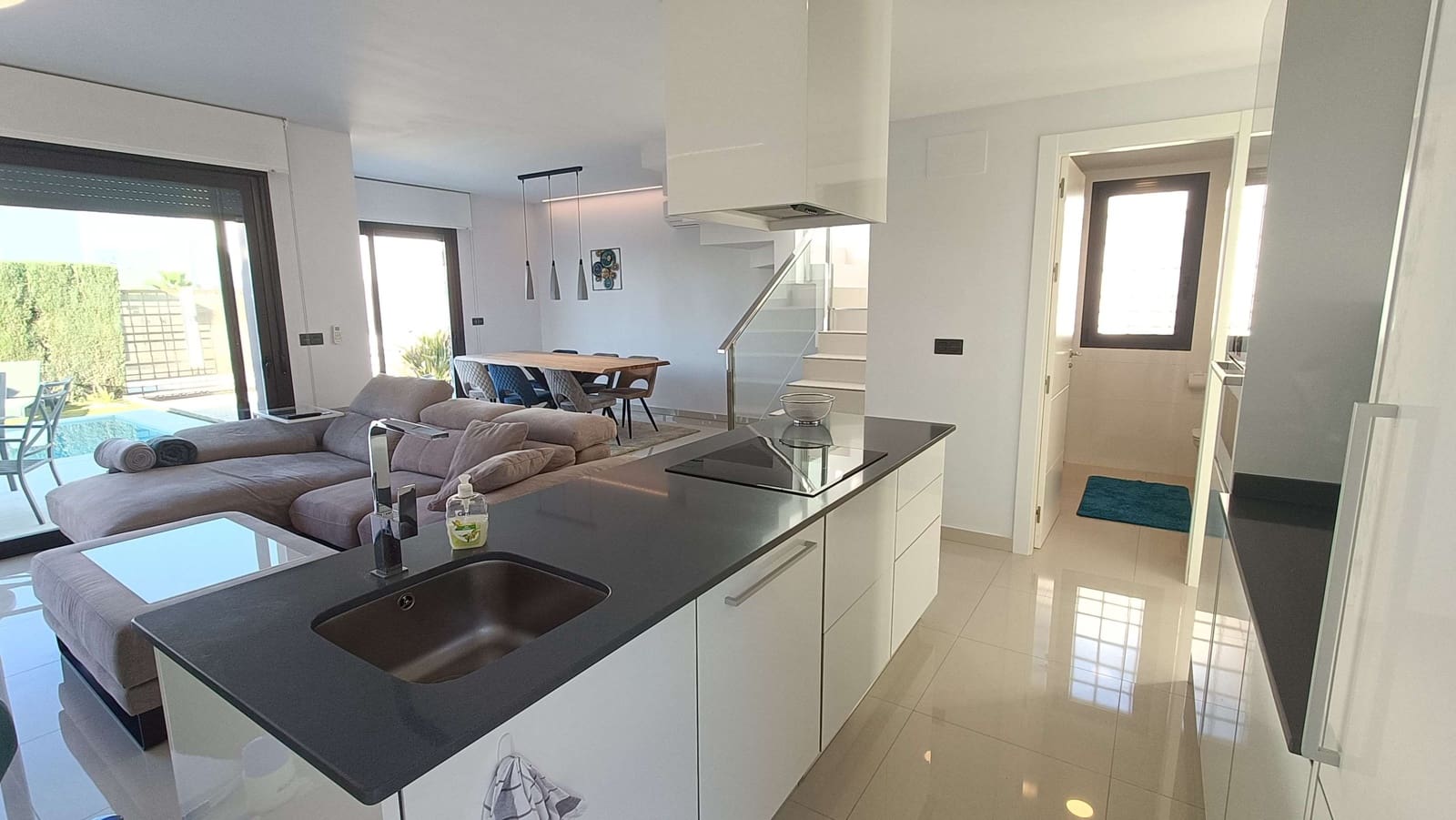 2 soveværelse Villa til salg i Algorfa med swimmingpool - € 359.500 (Ref: 9652338)