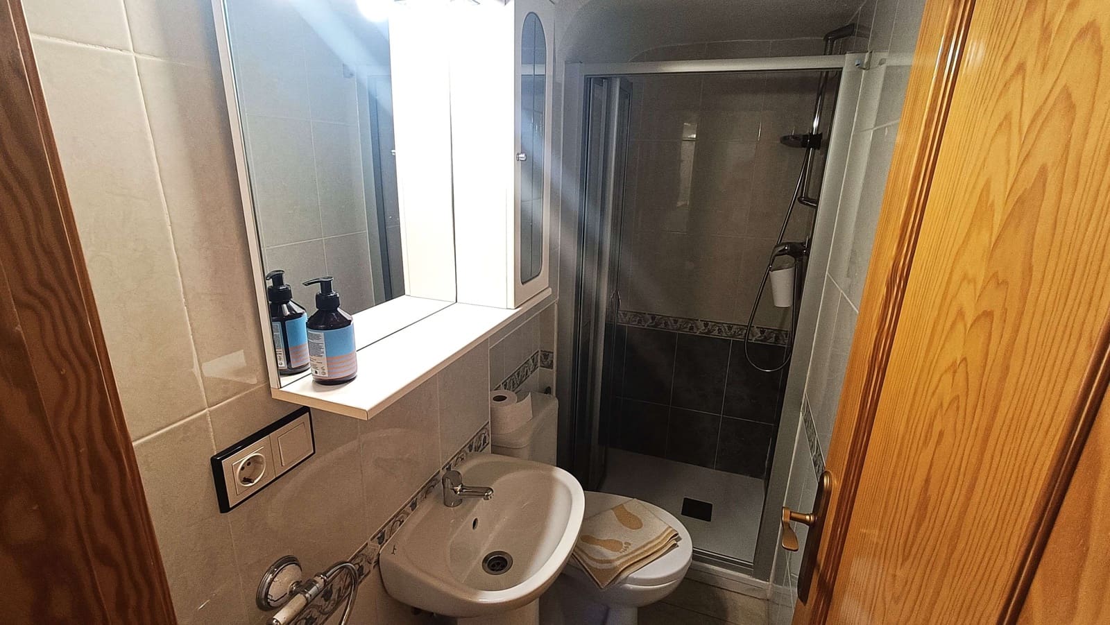 3 slaapkamer Rijtjeshuis te koop in Los Altos met zwembad garage - € 214.995 (Ref: 9656952)