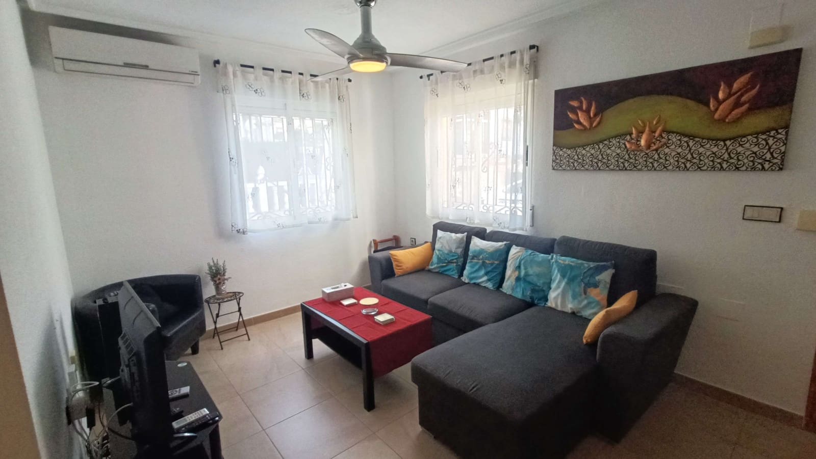 3 slaapkamer Rijtjeshuis te koop in Los Altos met zwembad garage - € 214.995 (Ref: 9656952)