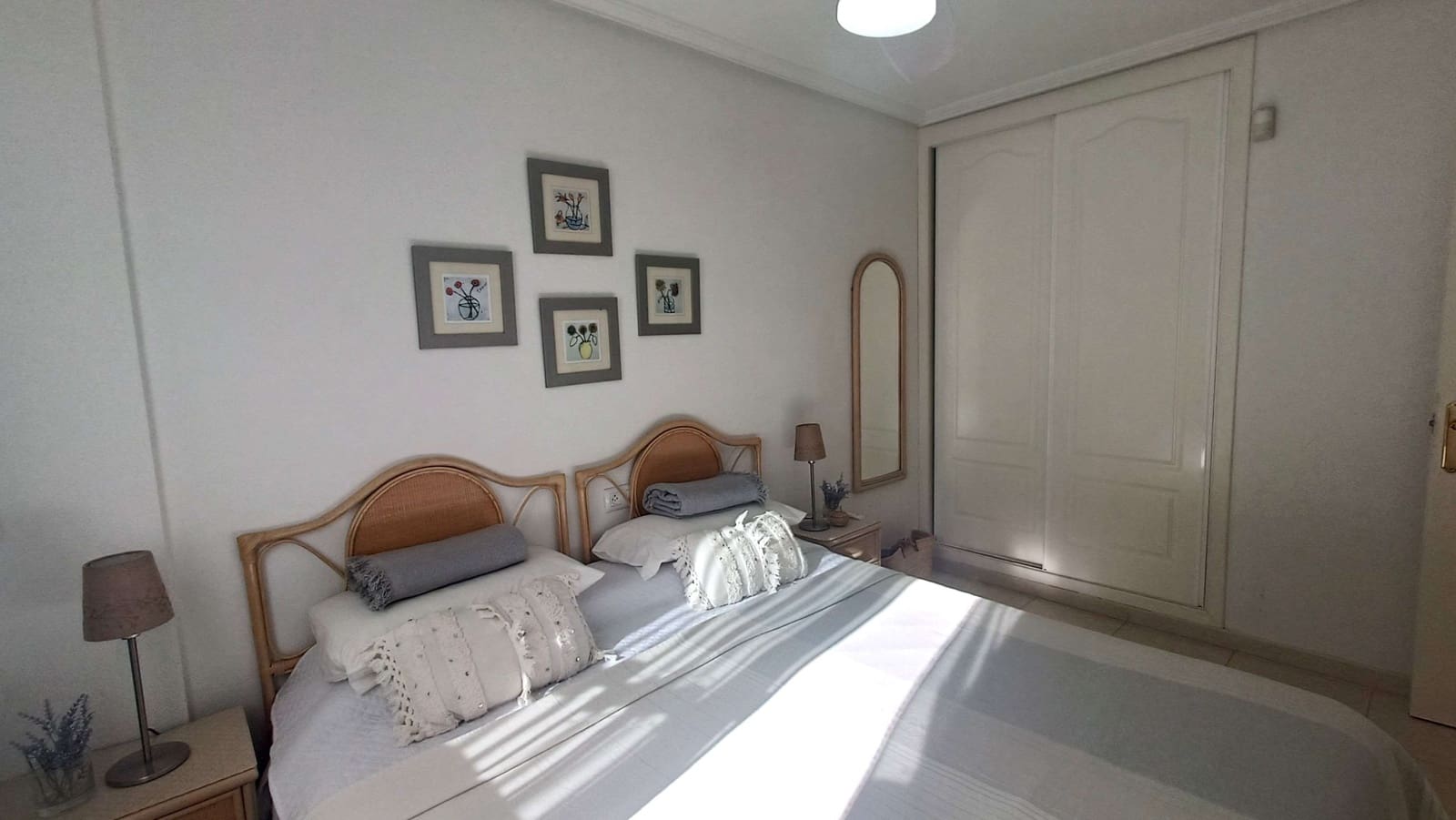 2 sypialnia Apartament na sprzedaż w Los Alcazares z basenem - 229 950 € (Ref: 9674732)