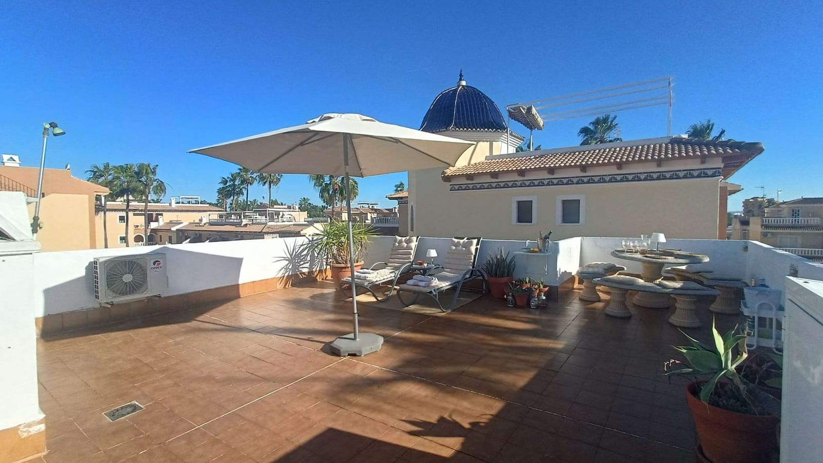 2 sypialnia Apartament na sprzedaż w Los Alcazares z basenem - 229 950 € (Ref: 9674732)