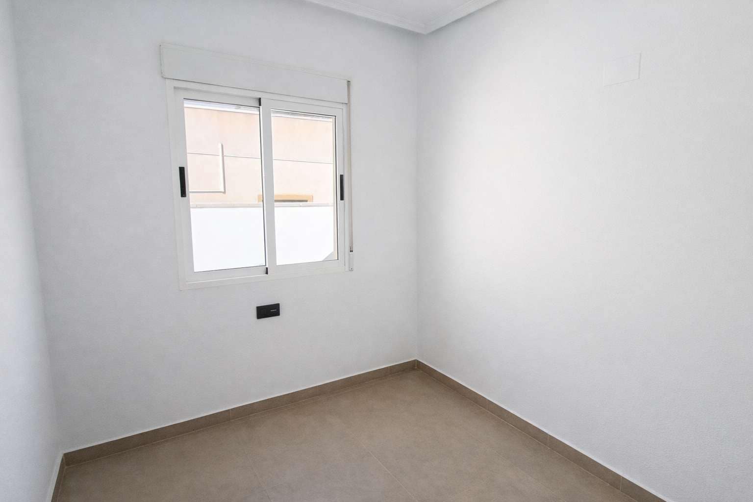 2 sypialnia Willa na sprzedaż w Lo Crispin z basenem - 242 900 € (Ref: 9707931)