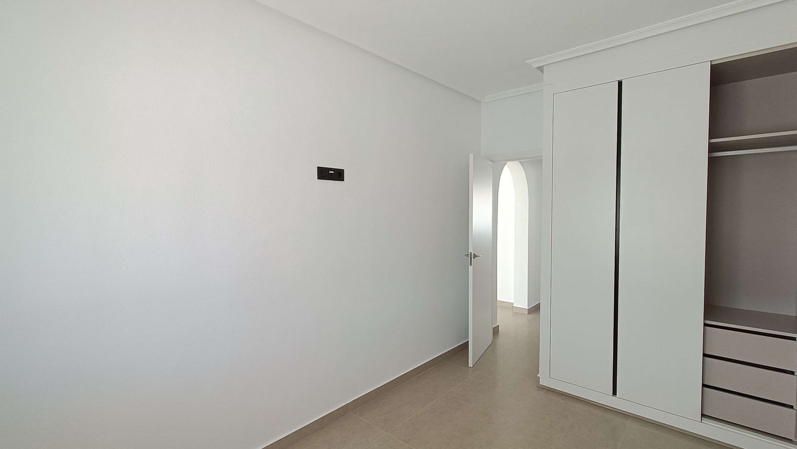 2 sypialnia Willa na sprzedaż w Lo Crispin z basenem - 242 900 € (Ref: 9707931)