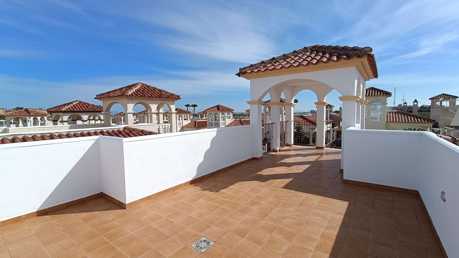 2 sypialnia Willa na sprzedaż w Lo Crispin z basenem - 242 900 € (Ref: 9707931)