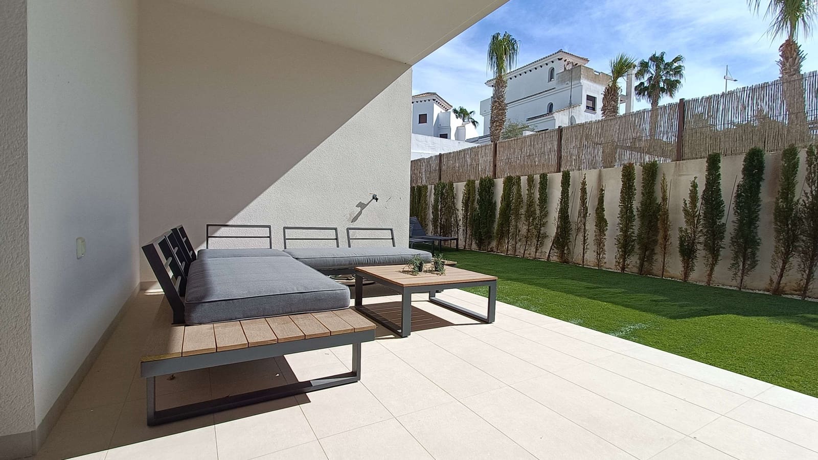 2 soveværelse Lejlighed til salg i Algorfa med swimmingpool - € 245.000 (Ref: 9724981)