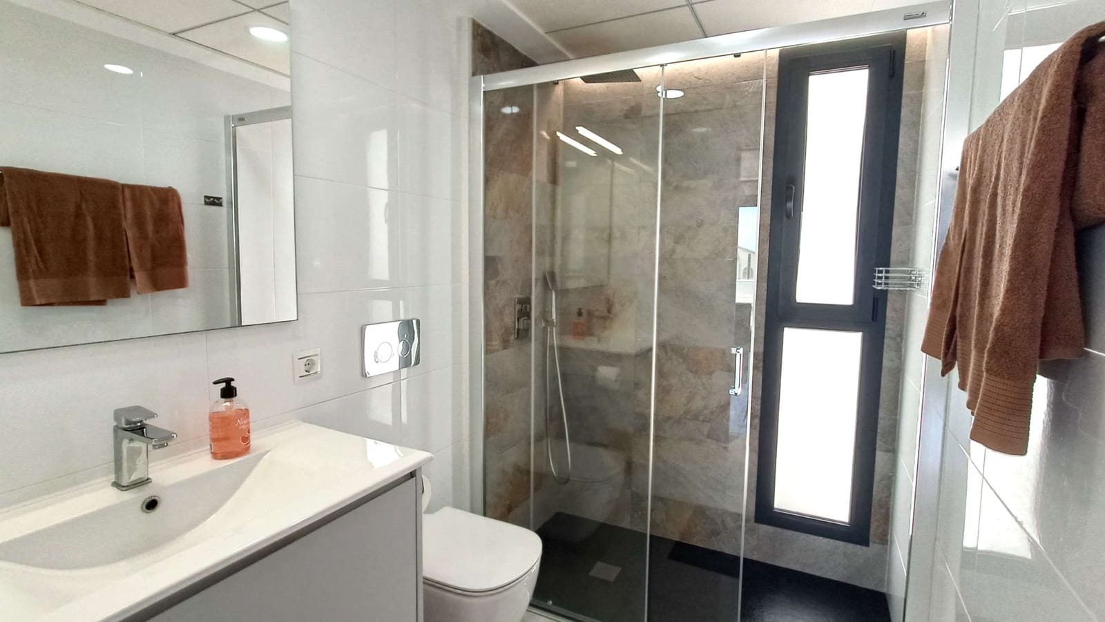 3 soverom Villa til salgs i Algorfa med svømmebasseng garasje - € 579 000 (Ref: 9730900)