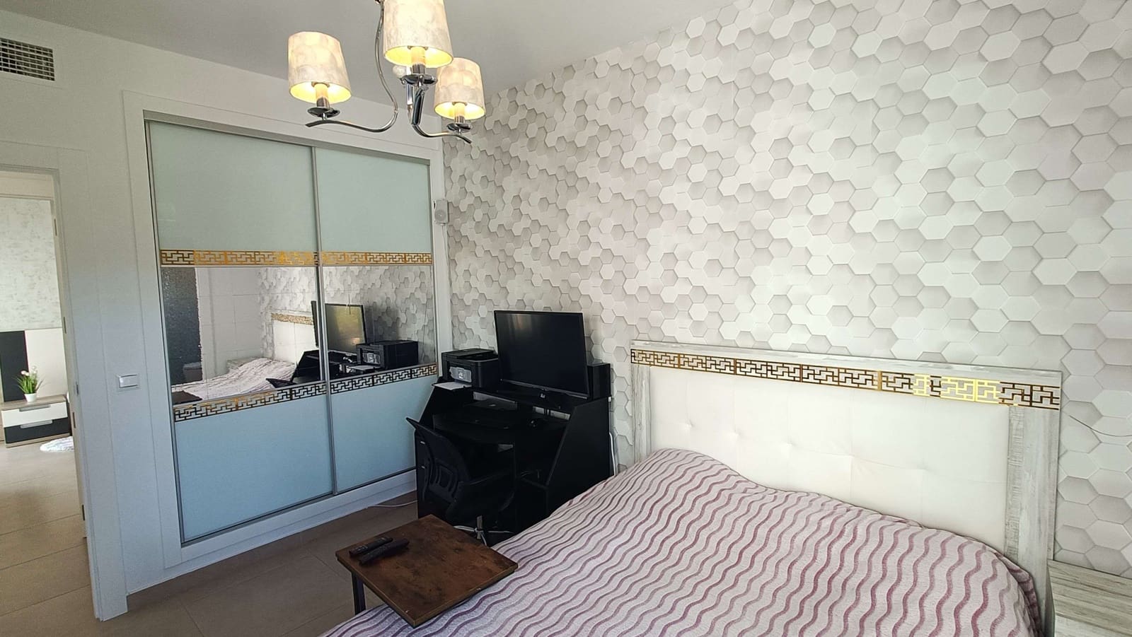 3 soverom Hus til salgs i Villamartin med svømmebasseng garasje - € 375 000 (Ref: 9777241)