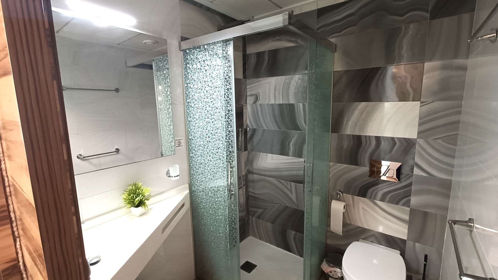 3 soverom Hus til salgs i Villamartin med svømmebasseng garasje - € 375 000 (Ref: 9777241)