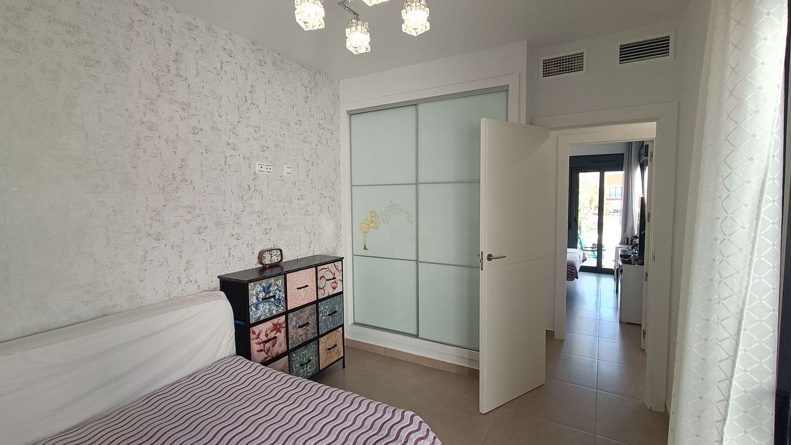 3 soverom Hus til salgs i Villamartin med svømmebasseng garasje - € 375 000 (Ref: 9777241)