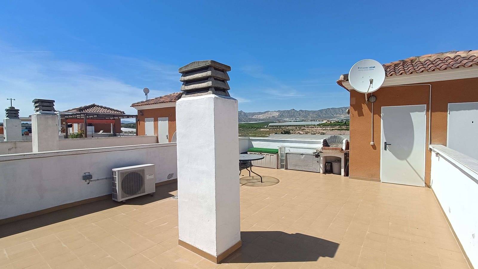 2 soveværelse Lejlighed til salg i La Murada med swimmingpool - € 75.000 (Ref: 9794995)