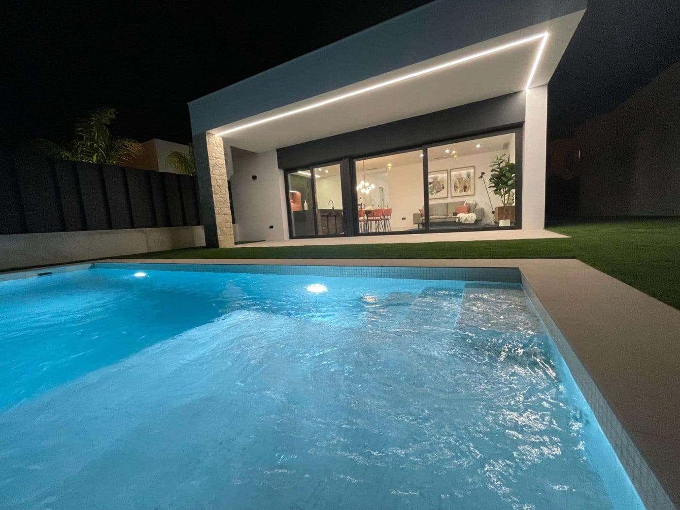 Chalet de 3 habitaciones en Molina de Segura en venta con piscina garaje - 409.000 € (Ref: 9802483)