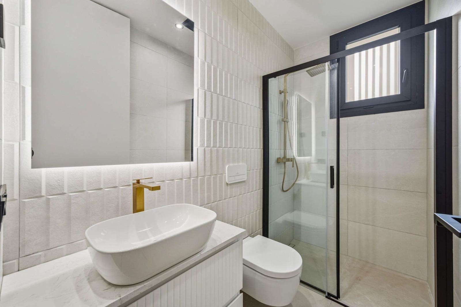 4 Zimmer Villa zu verkaufen in Polop mit Pool Garage - 970.000 € (Ref: 9806951)