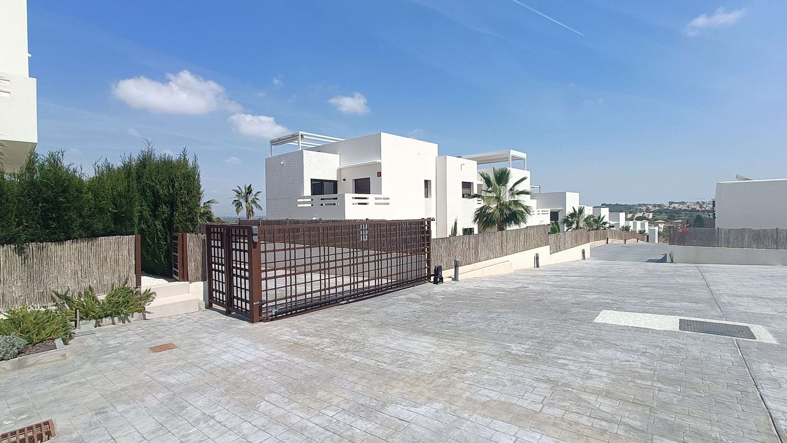 Apartamento de 2 habitaciones en Algorfa en venta con piscina garaje - 267.500 € (Ref: 9816238)