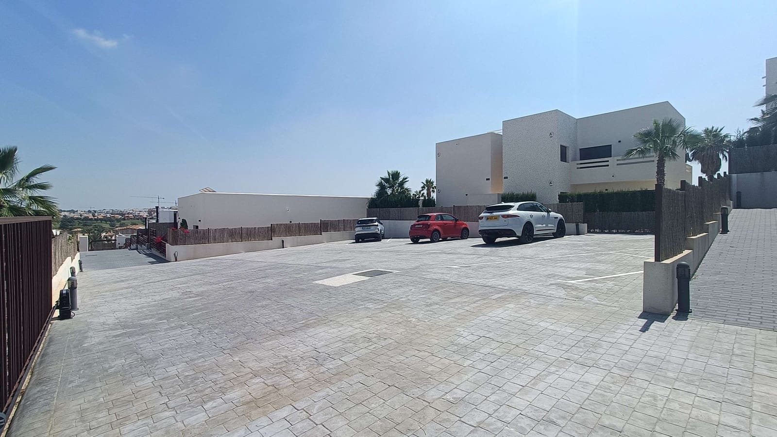 Apartamento de 2 habitaciones en Algorfa en venta con piscina garaje - 267.500 € (Ref: 9816238)